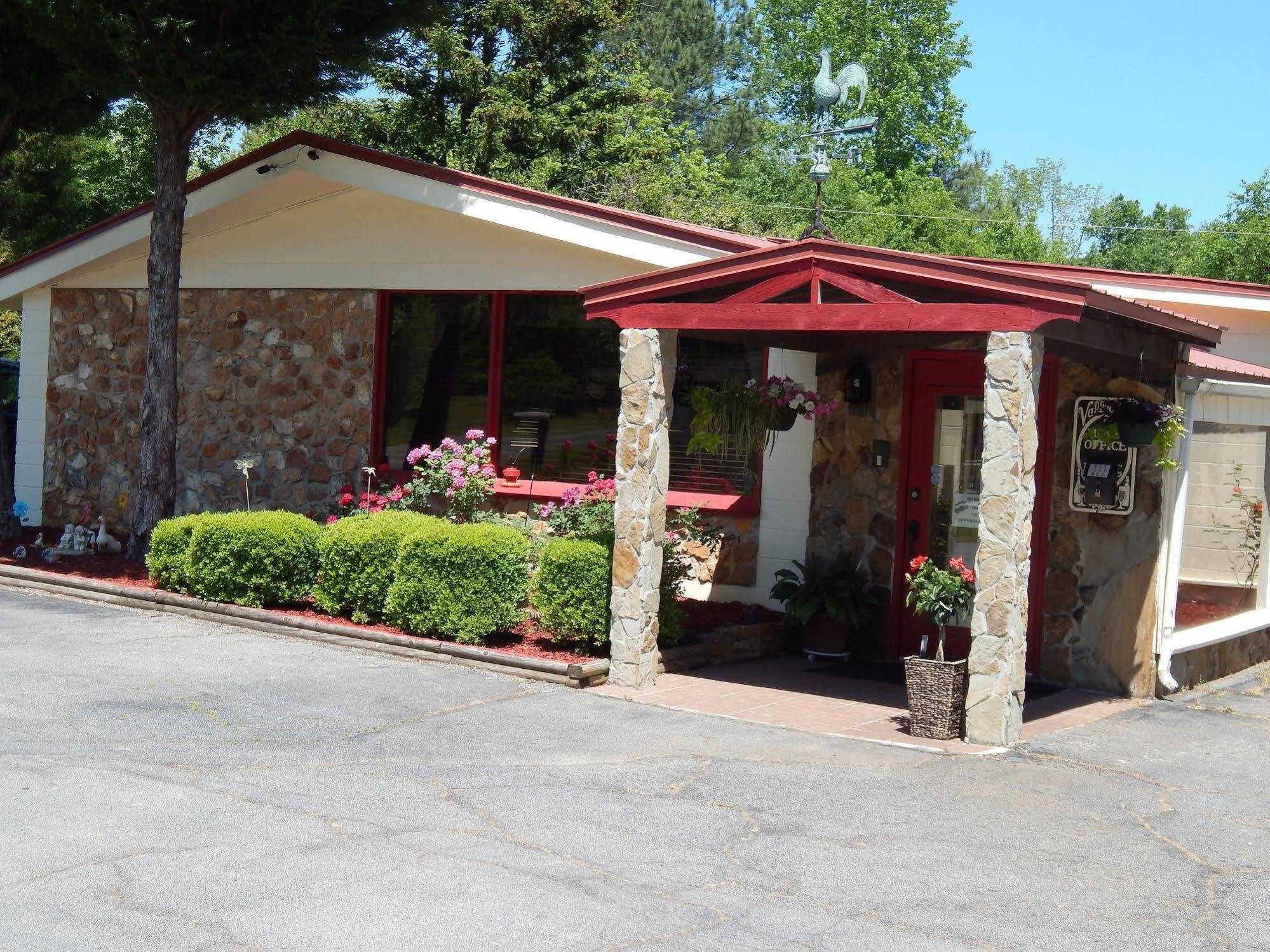 Valley Inn - Hamilton Ga Dış mekan fotoğraf